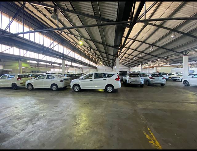 2,917M² WAREHOUSE TO LET IN PAARDEN EILAND